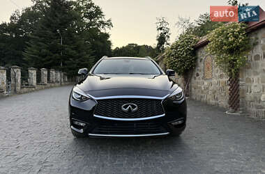 Внедорожник / Кроссовер Infiniti QX30 2016 в Черновцах