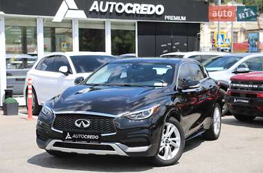 Позашляховик / Кросовер Infiniti QX30 2017 в Харкові