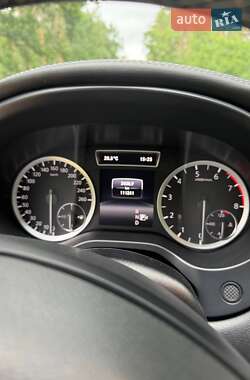 Внедорожник / Кроссовер Infiniti QX30 2017 в 