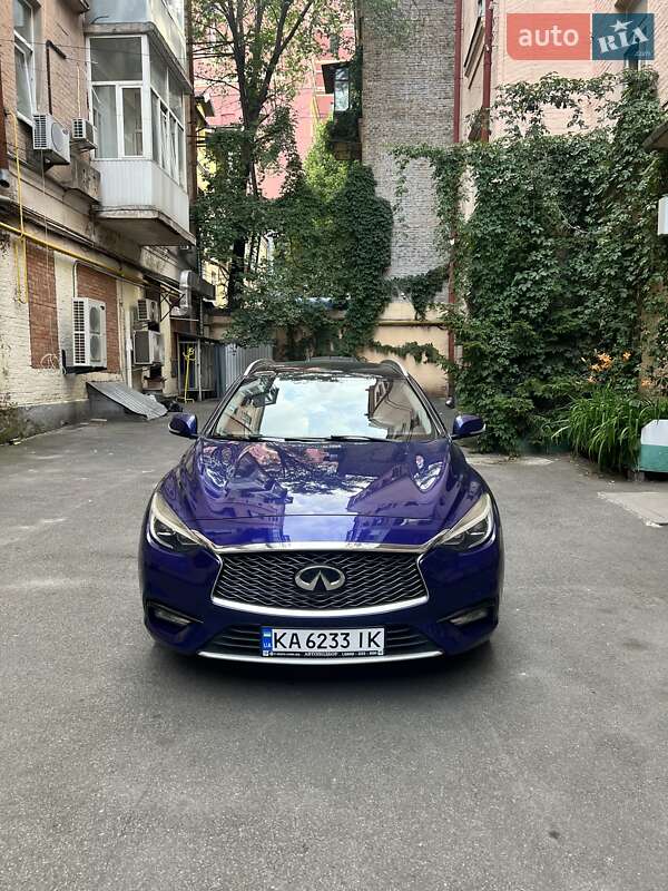 Infiniti QX30 2018