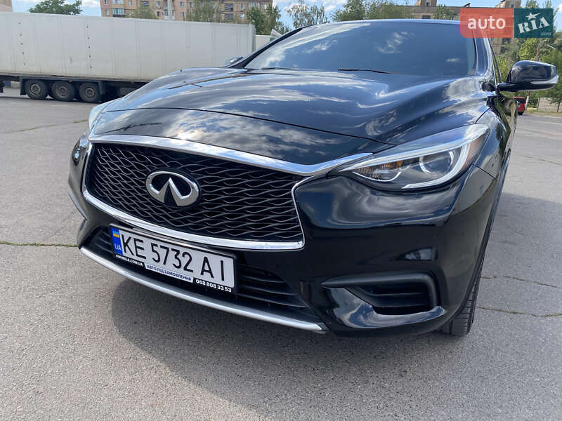 Infiniti QX30 2017