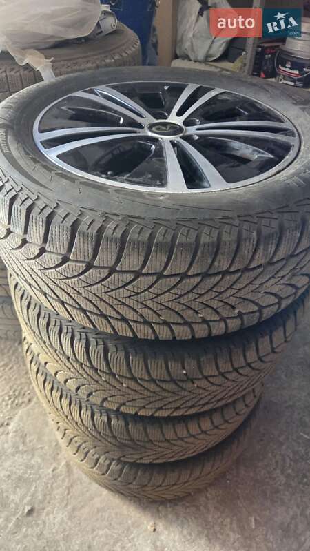 Внедорожник / Кроссовер Infiniti QX30 2017 в Черкассах