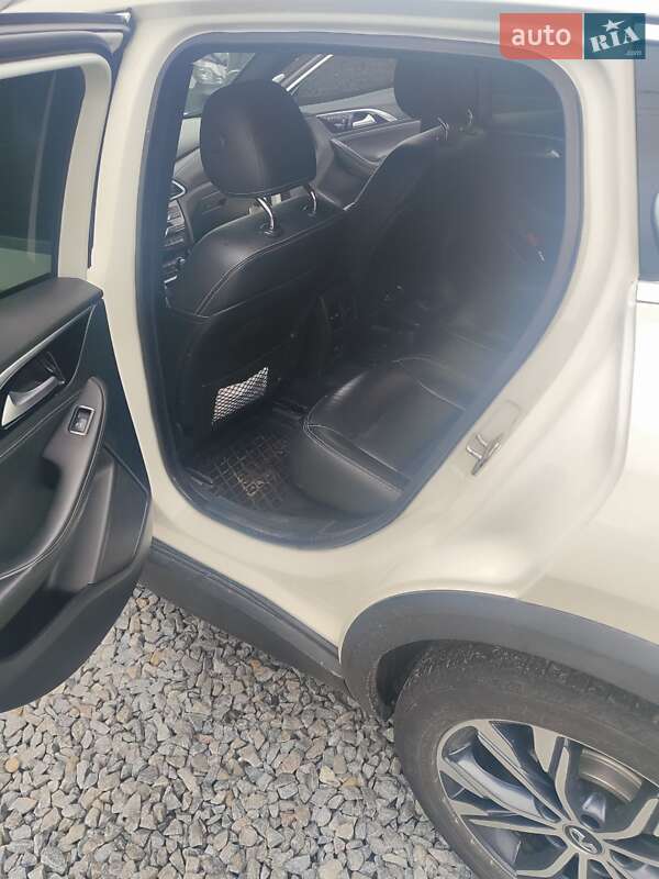 Внедорожник / Кроссовер Infiniti QX30 2017 в Львове