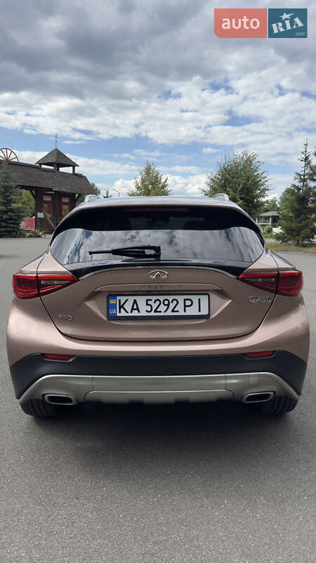 Внедорожник / Кроссовер Infiniti QX30 2018 в Киеве