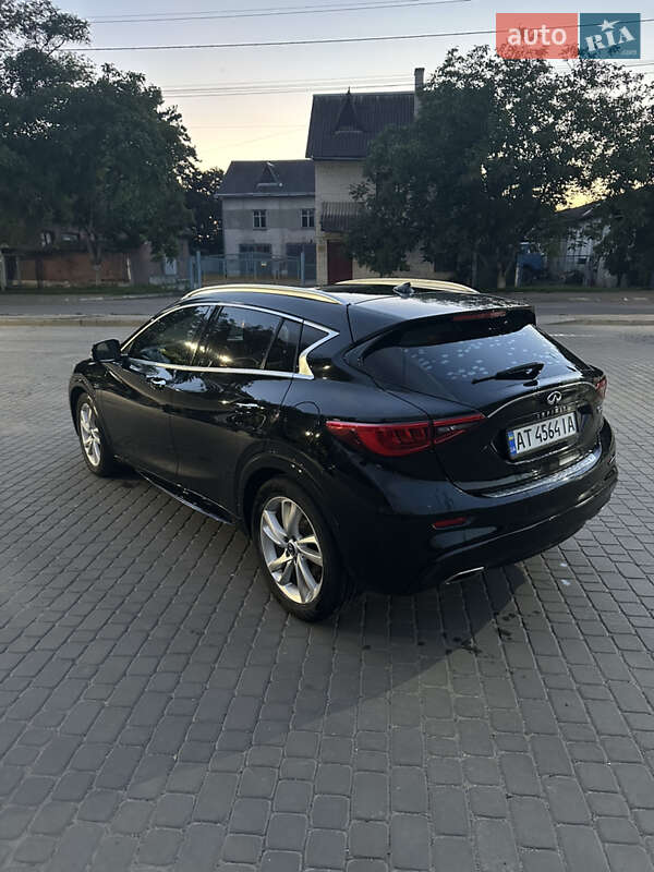 Внедорожник / Кроссовер Infiniti QX30 2016 в Ивано-Франковске