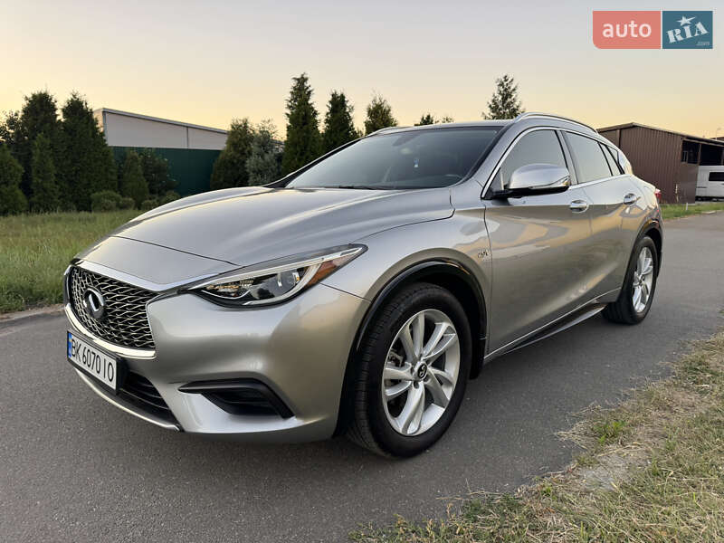 Infiniti QX30 2018