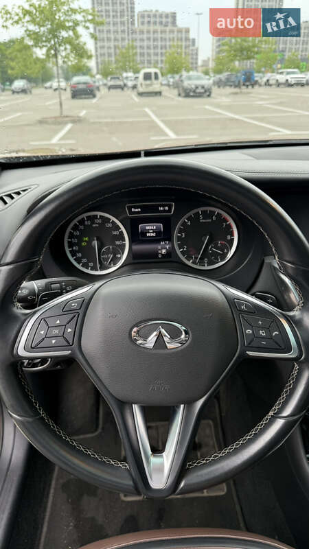 Внедорожник / Кроссовер Infiniti QX30 2018 в Киеве