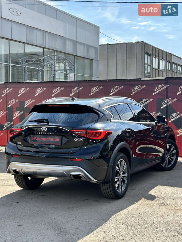 Внедорожник / Кроссовер Infiniti QX30 2018 в Сумах
