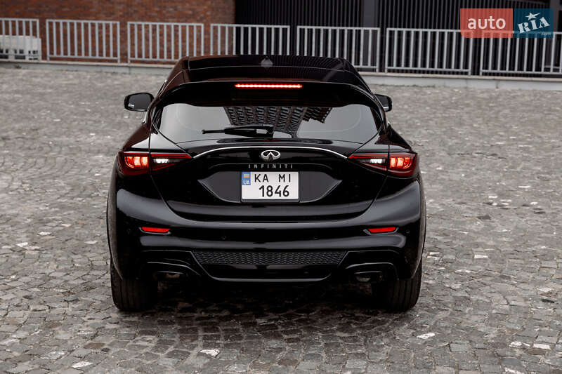 Внедорожник / Кроссовер Infiniti QX30 2016 в Днепре фото 11 Внедорожник / Кроссовер Infiniti QX30 2016 в Днепре