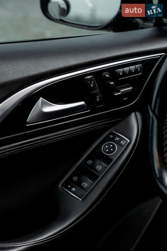 Внедорожник / Кроссовер Infiniti QX30 2016 в Днепре фото 38 Внедорожник / Кроссовер Infiniti QX30 2016 в Днепре