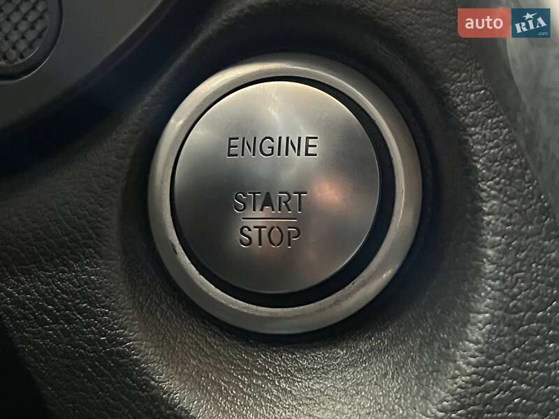 Внедорожник / Кроссовер Infiniti QX30 2017 в Одессе