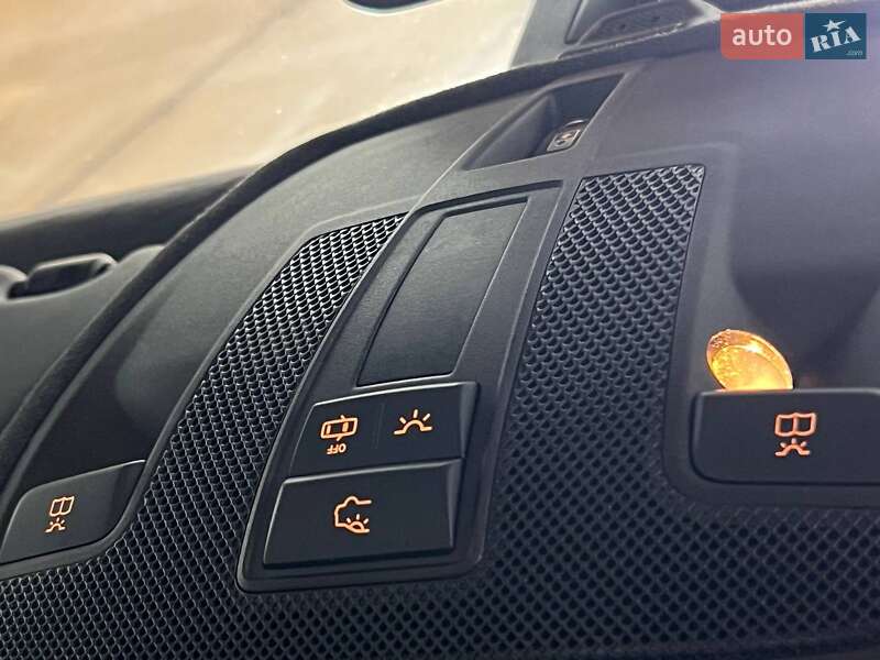 Внедорожник / Кроссовер Infiniti QX30 2017 в Одессе