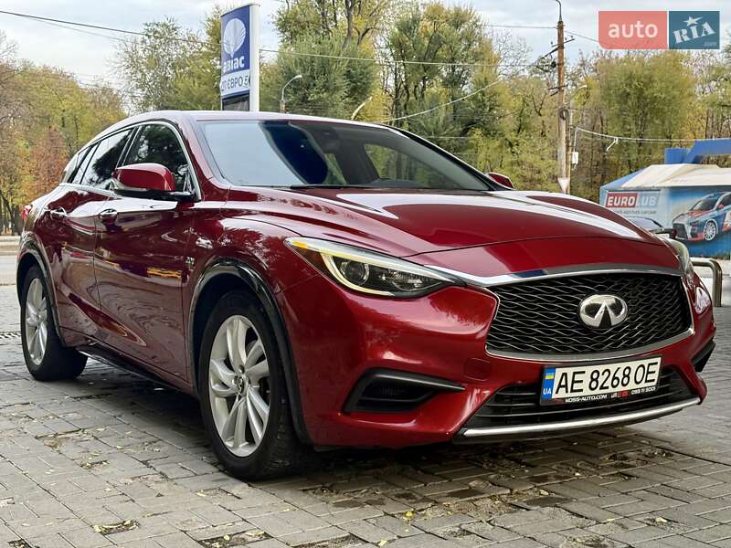 Внедорожник / Кроссовер Infiniti QX30 2018 в Днепре фото 7 Внедорожник / Кроссовер Infiniti QX30 2018 в Днепре