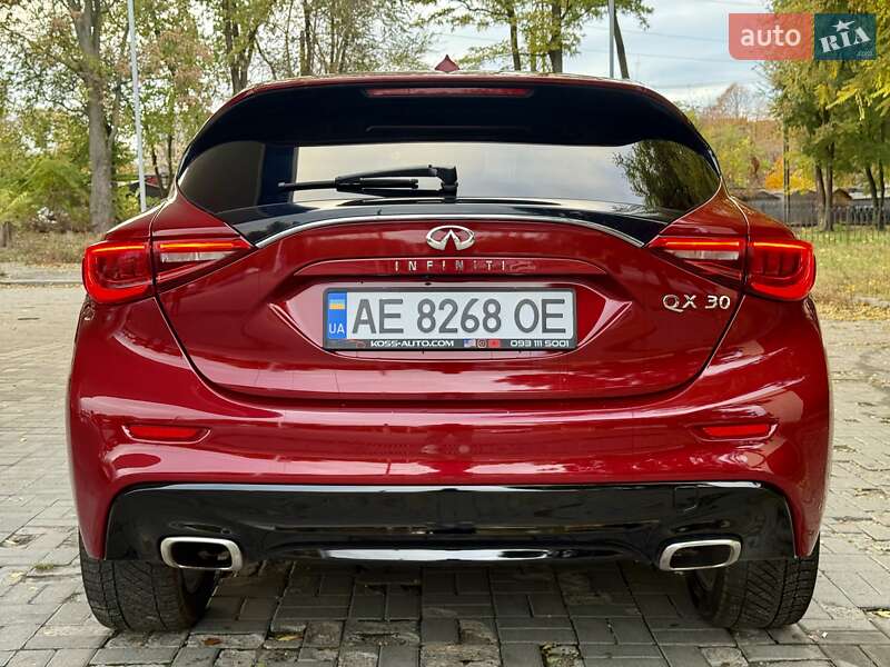 Внедорожник / Кроссовер Infiniti QX30 2018 в Днепре фото 12 Внедорожник / Кроссовер Infiniti QX30 2018 в Днепре