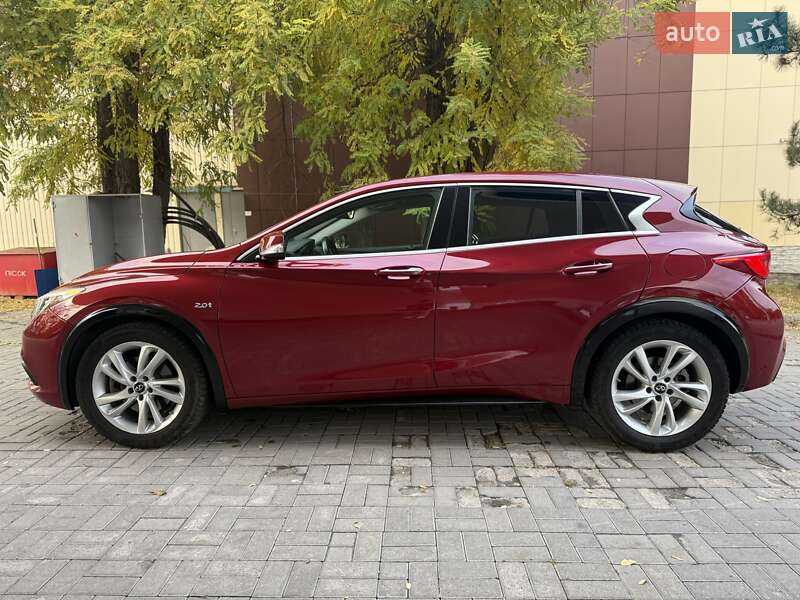 Внедорожник / Кроссовер Infiniti QX30 2018 в Днепре фото 15 Внедорожник / Кроссовер Infiniti QX30 2018 в Днепре