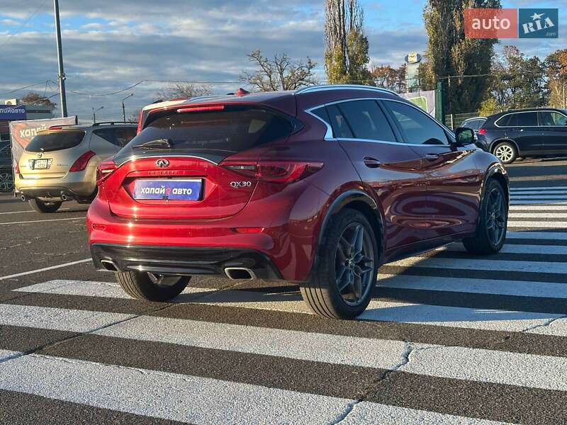 Внедорожник / Кроссовер Infiniti QX30 2017 в Одессе