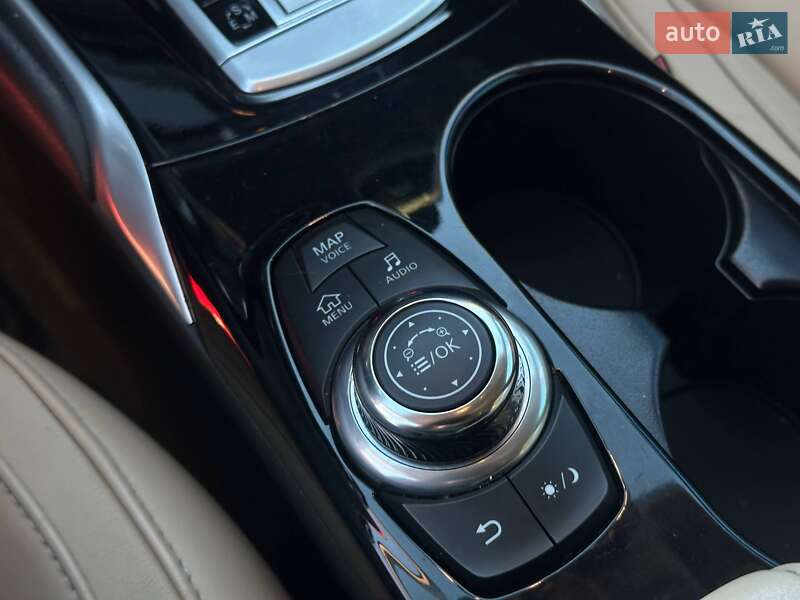 Внедорожник / Кроссовер Infiniti QX30 2017 в Одессе