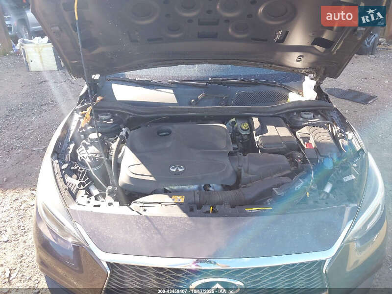 Внедорожник / Кроссовер Infiniti QX30 2018 в Одессе