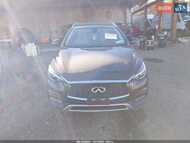Внедорожник / Кроссовер Infiniti QX30 2018 в Одессе