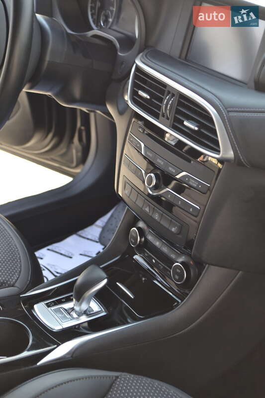 Внедорожник / Кроссовер Infiniti QX30 2018 в Ивано-Франковске