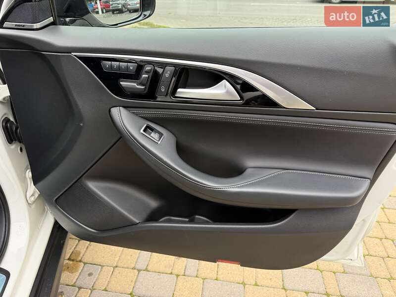 Внедорожник / Кроссовер Infiniti QX30 2017 в Одессе