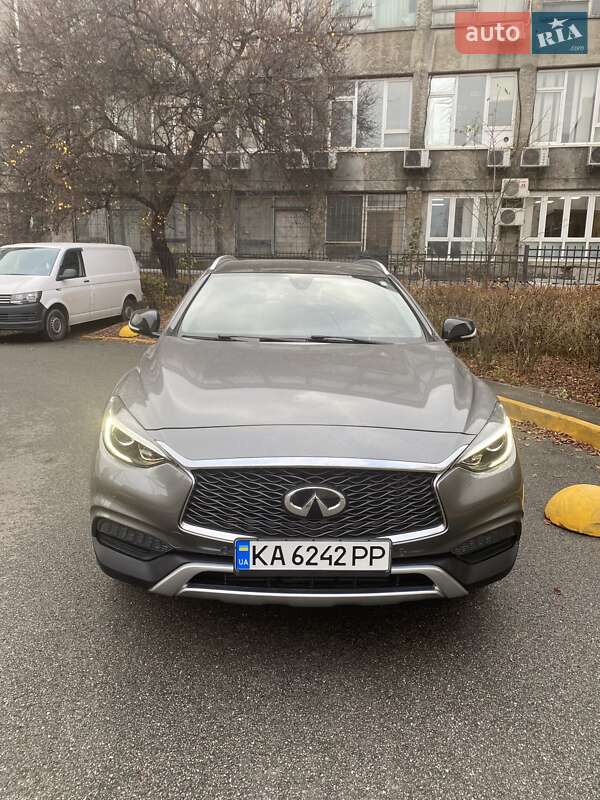 Позашляховик / Кросовер Infiniti QX30 2018 в Києві