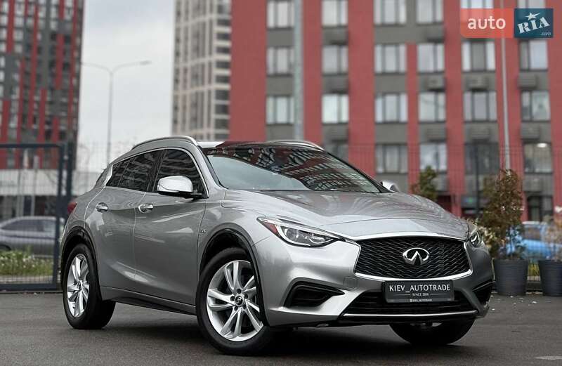 Внедорожник / Кроссовер Infiniti QX30 2018 в Киеве