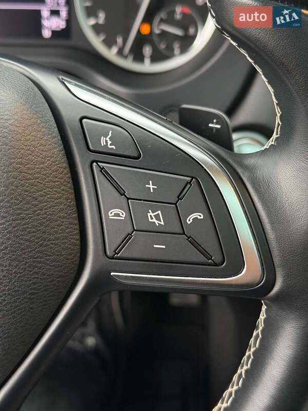 Внедорожник / Кроссовер Infiniti QX30 2018 в Киеве