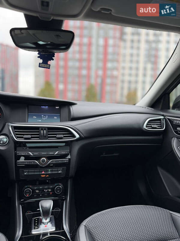 Внедорожник / Кроссовер Infiniti QX30 2018 в Киеве