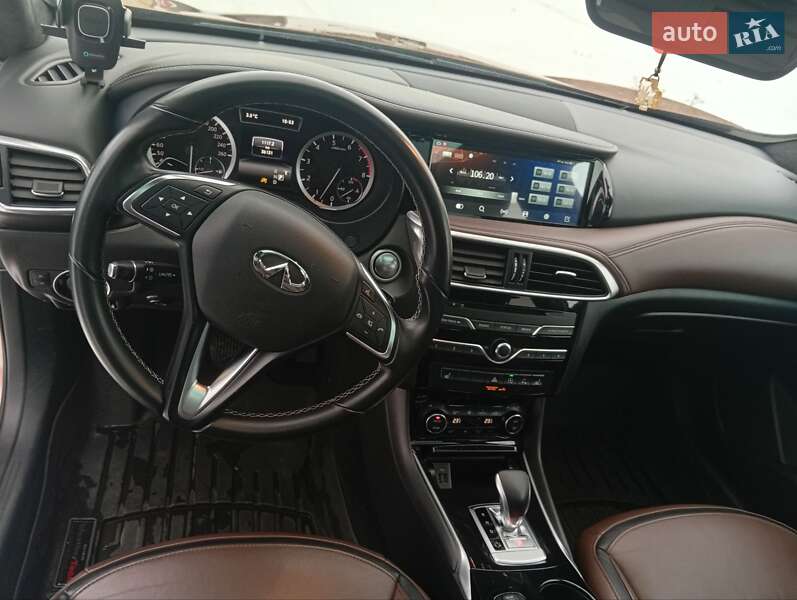 Внедорожник / Кроссовер Infiniti QX30 2018 в Конотопе