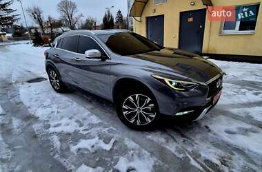 Внедорожник / Кроссовер Infiniti QX30 2017 в Полтаве