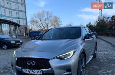 Позашляховик / Кросовер Infiniti QX30 2017 в Івано-Франківську
