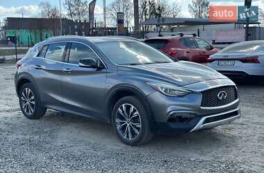 Позашляховик / Кросовер Infiniti QX30 2017 в Луцьку