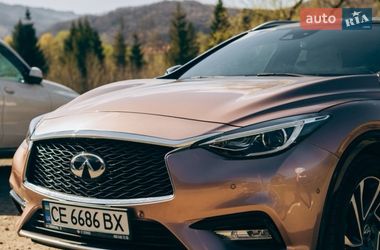 Позашляховик / Кросовер Infiniti QX30 2016 в Чернівцях