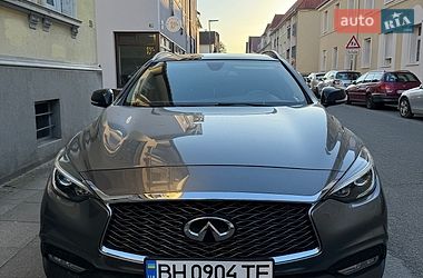 Внедорожник / Кроссовер Infiniti QX30 2016 в Болграде