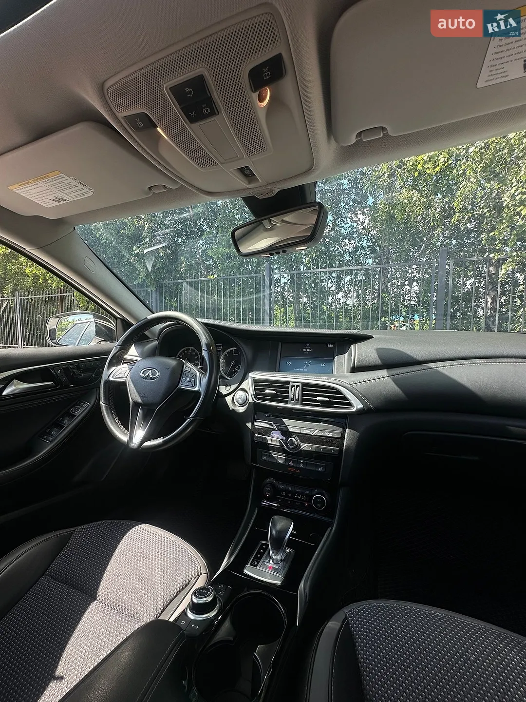 2018 Infiniti QX30 - мініатюра 27