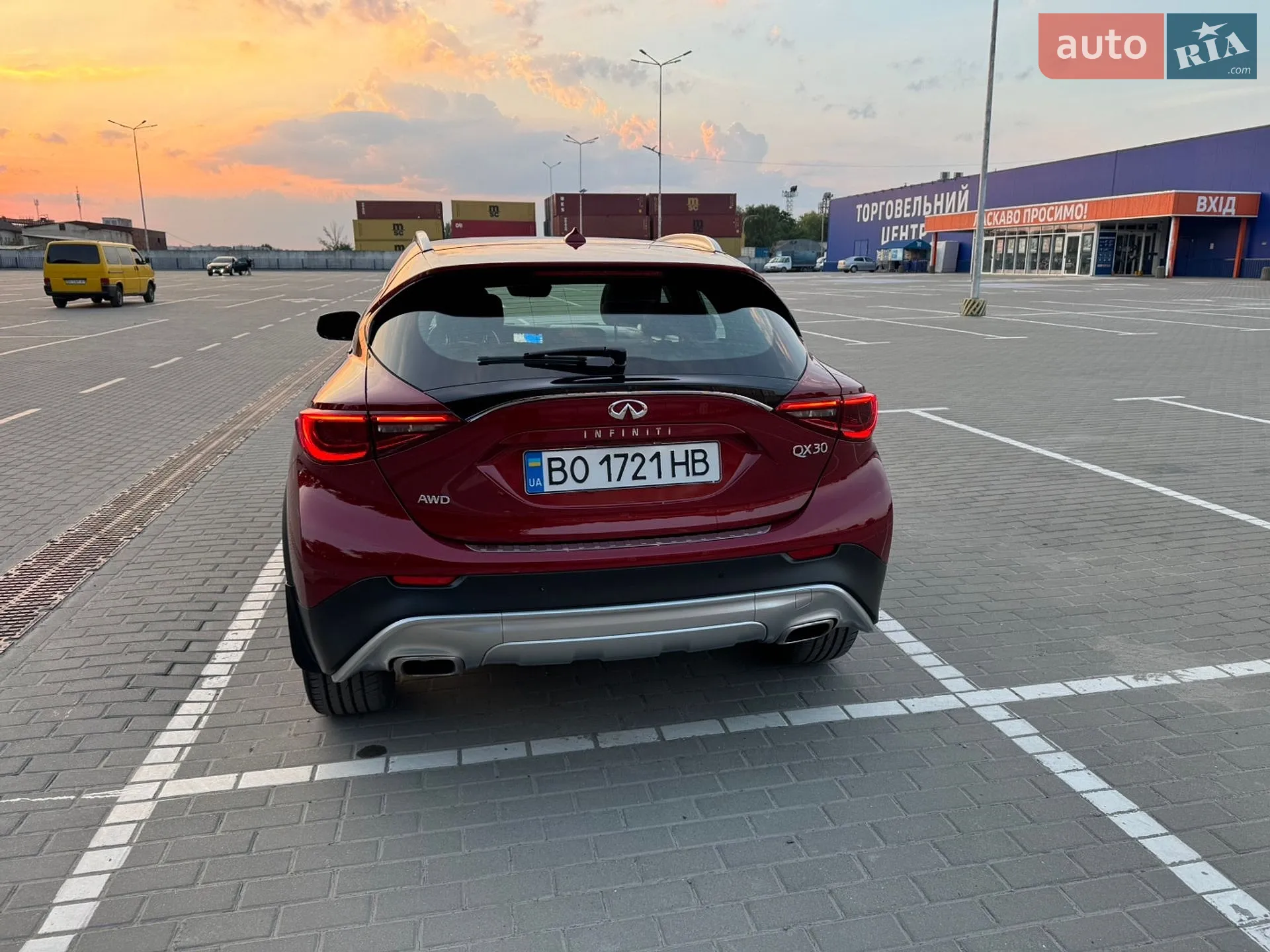 Infiniti QX30 2018 VIN SJKCH5CR4KA006987 фото оголошення 6 з 25