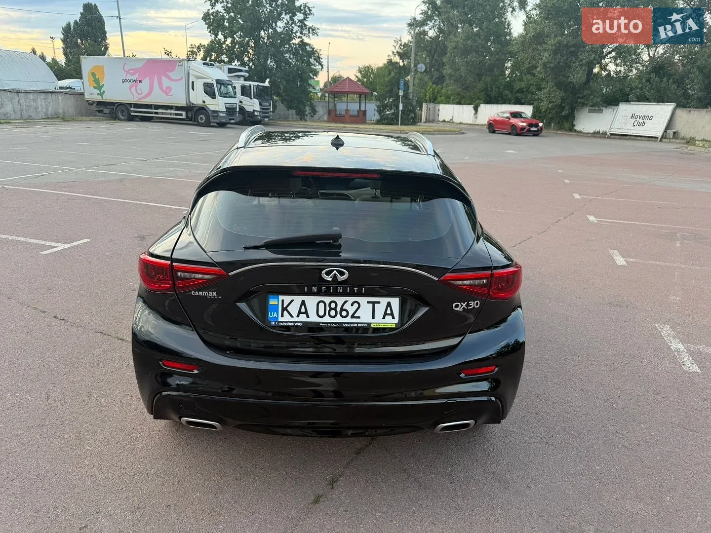 2017 Infiniti QX30 - мініатюра 7