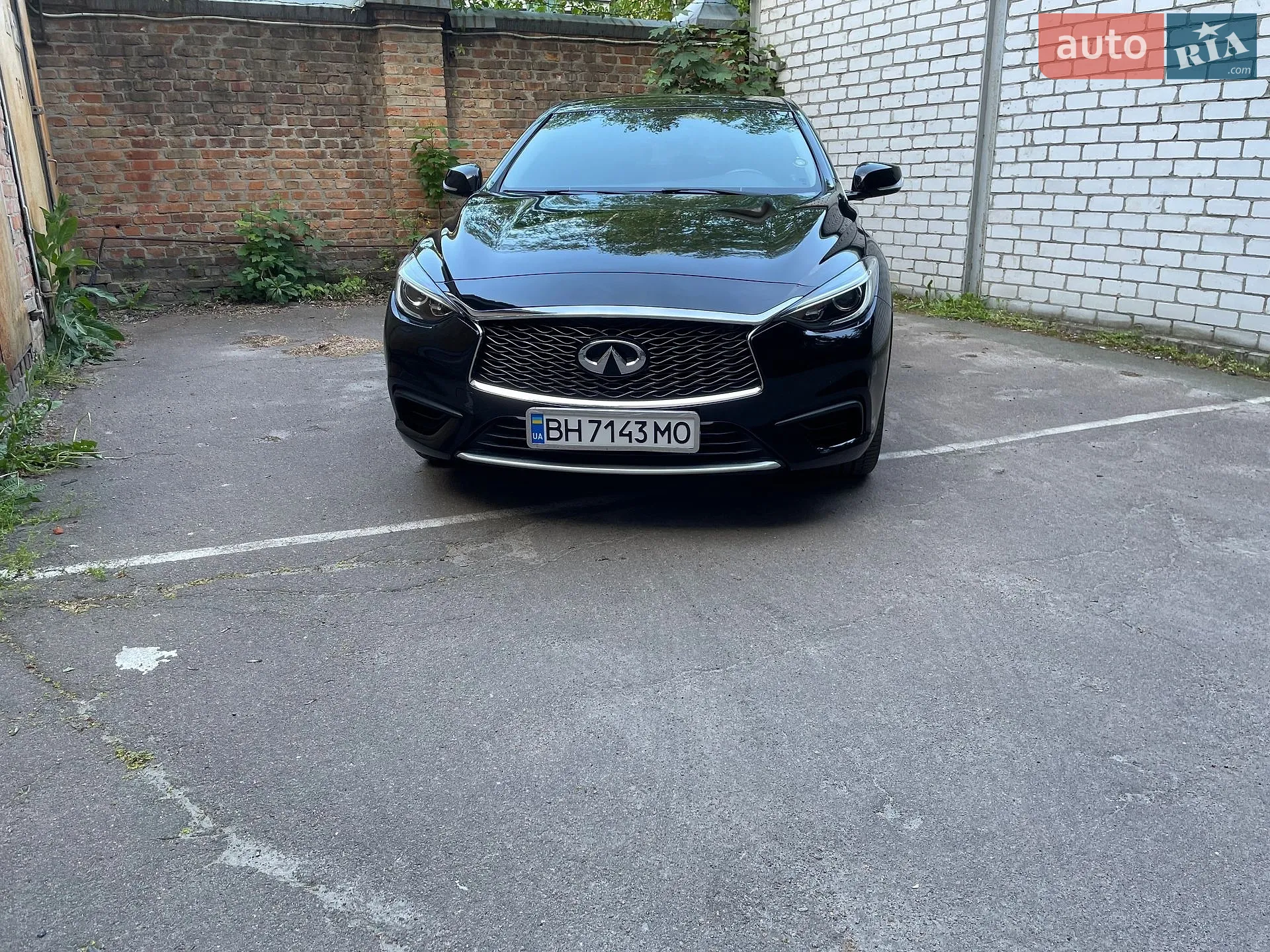2017 Infiniti QX30 - мініатюра 2