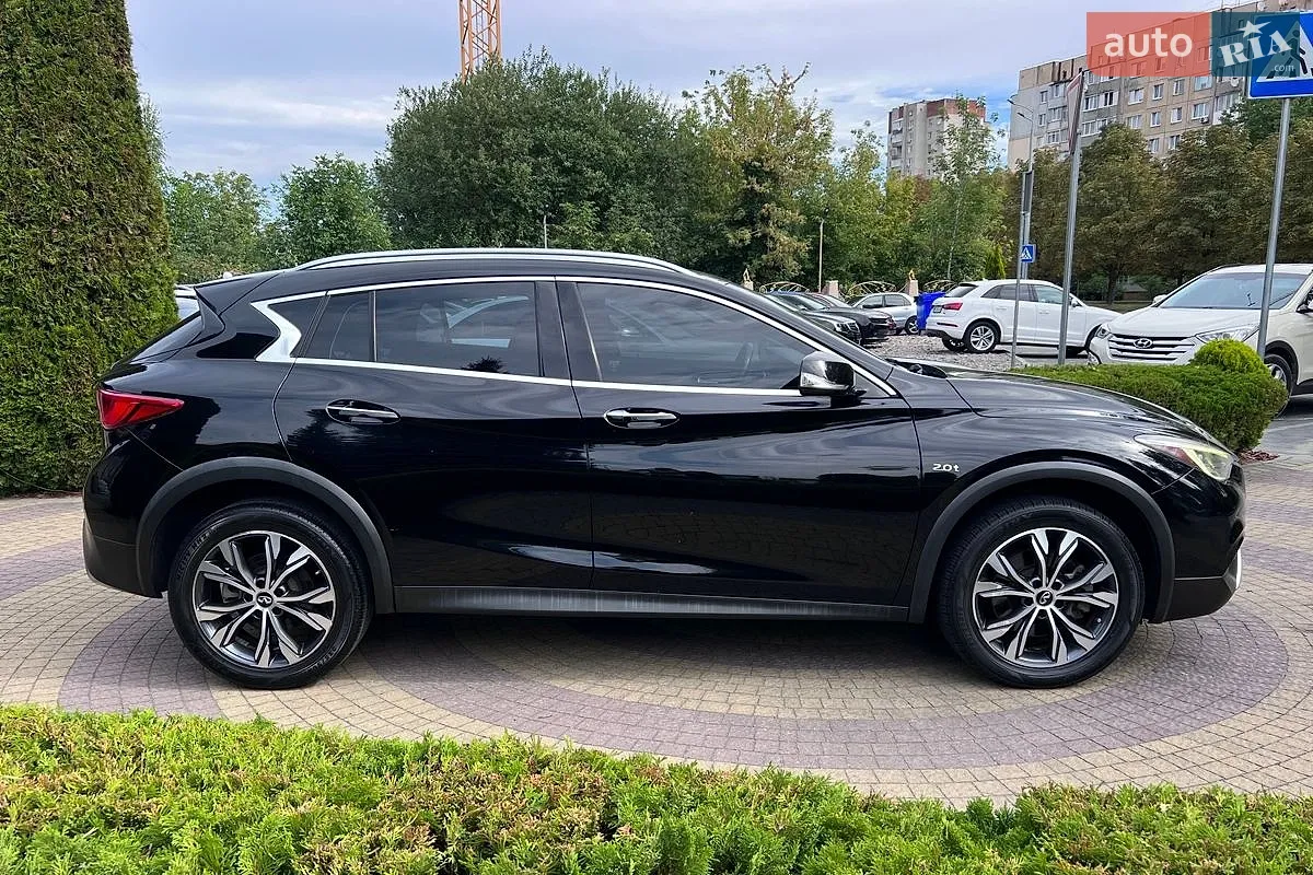 2017 Infiniti QX30 - мініатюра 8