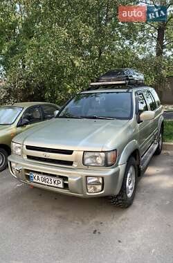 Внедорожник / Кроссовер Infiniti QX4 1997 в Киеве