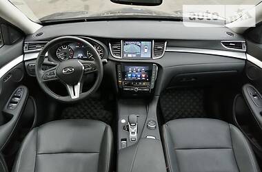 Позашляховик / Кросовер Infiniti QX50 2018 в 