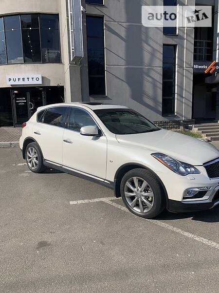 Позашляховик / Кросовер Infiniti QX50 2016 в Києві