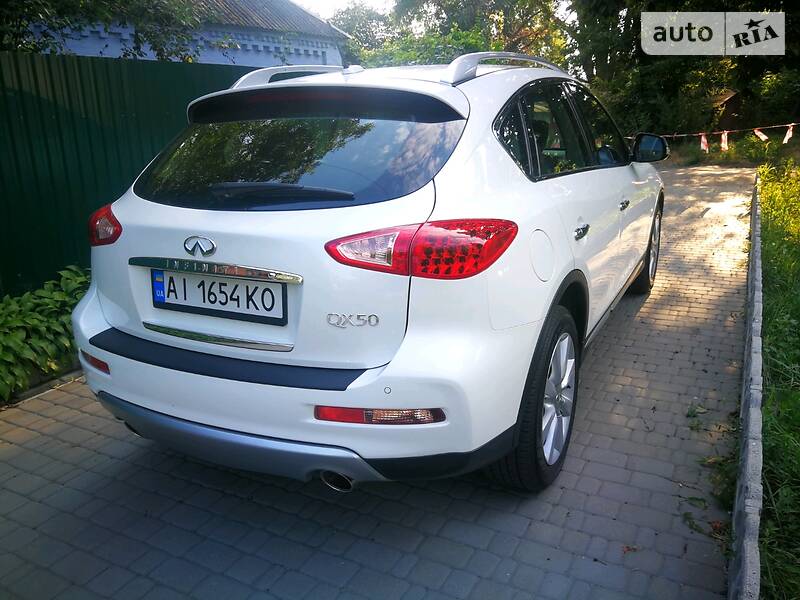Позашляховик / Кросовер Infiniti QX50 2016 в Білій Церкві