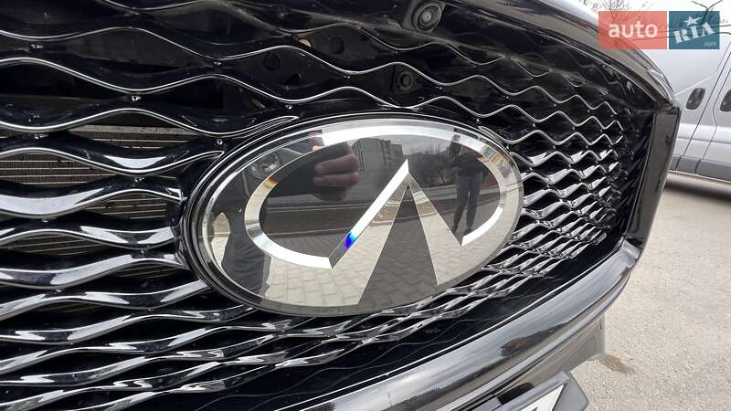 Внедорожник / Кроссовер Infiniti QX50 2020 в Новомосковске