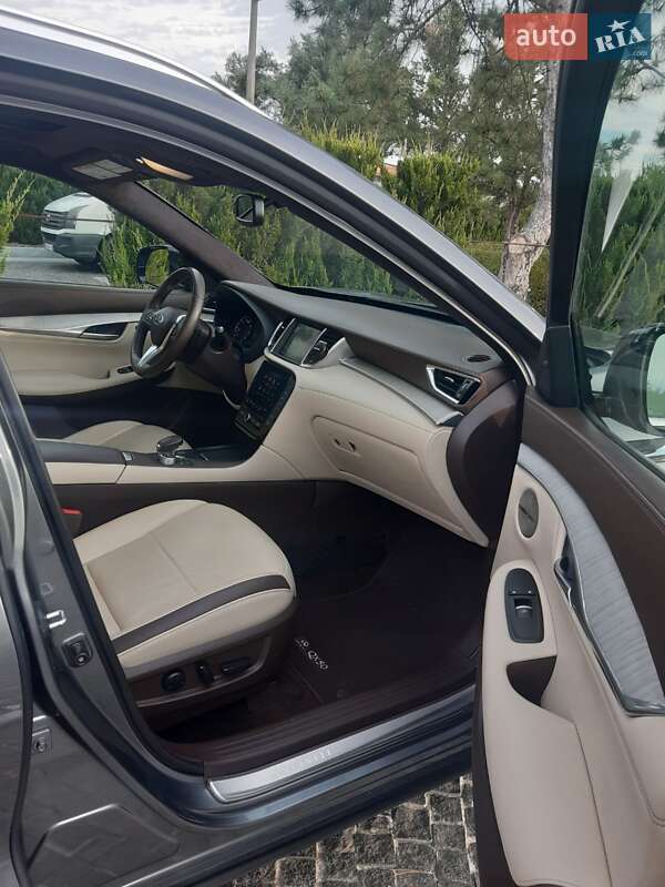 Внедорожник / Кроссовер Infiniti QX50 2019 в Днепре