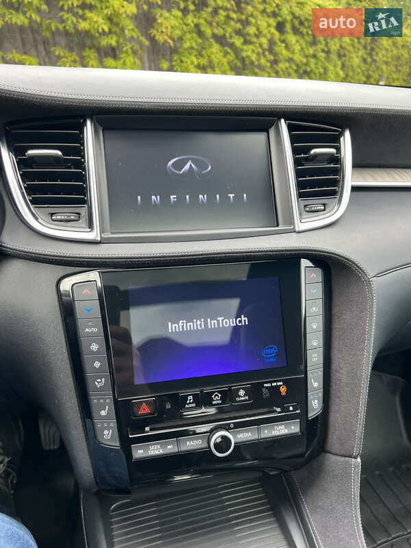 Внедорожник / Кроссовер Infiniti QX50 2018 в Днепре