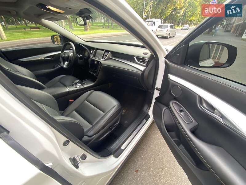 Внедорожник / Кроссовер Infiniti QX50 2019 в Чернигове