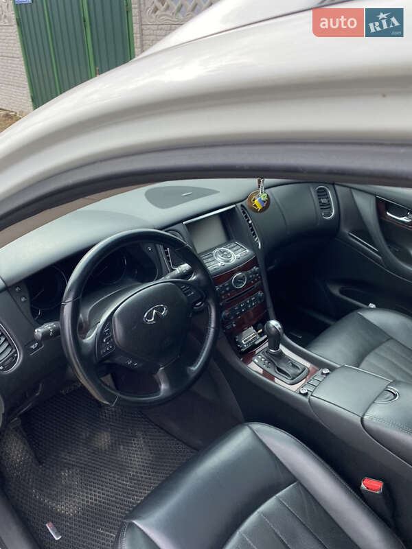 Позашляховик / Кросовер Infiniti QX50 2015 в Миколаєві