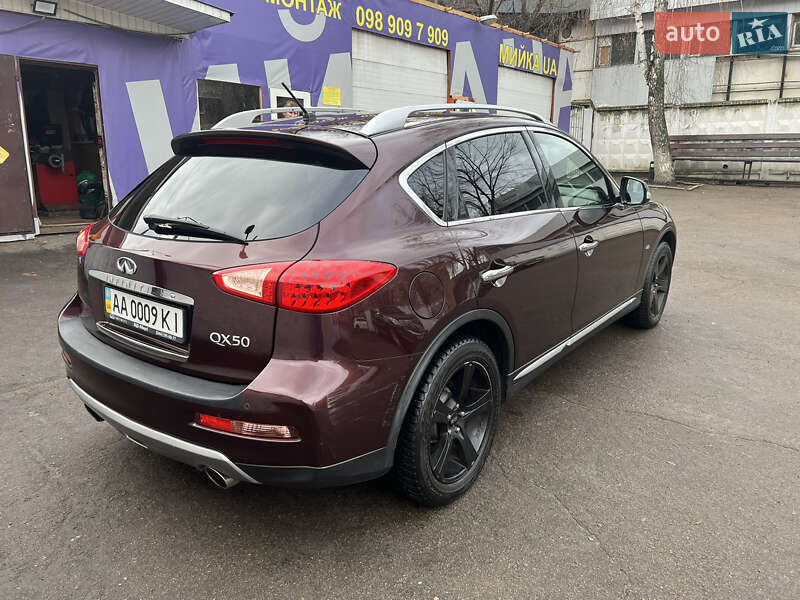 Внедорожник / Кроссовер Infiniti QX50 2017 в Киеве
